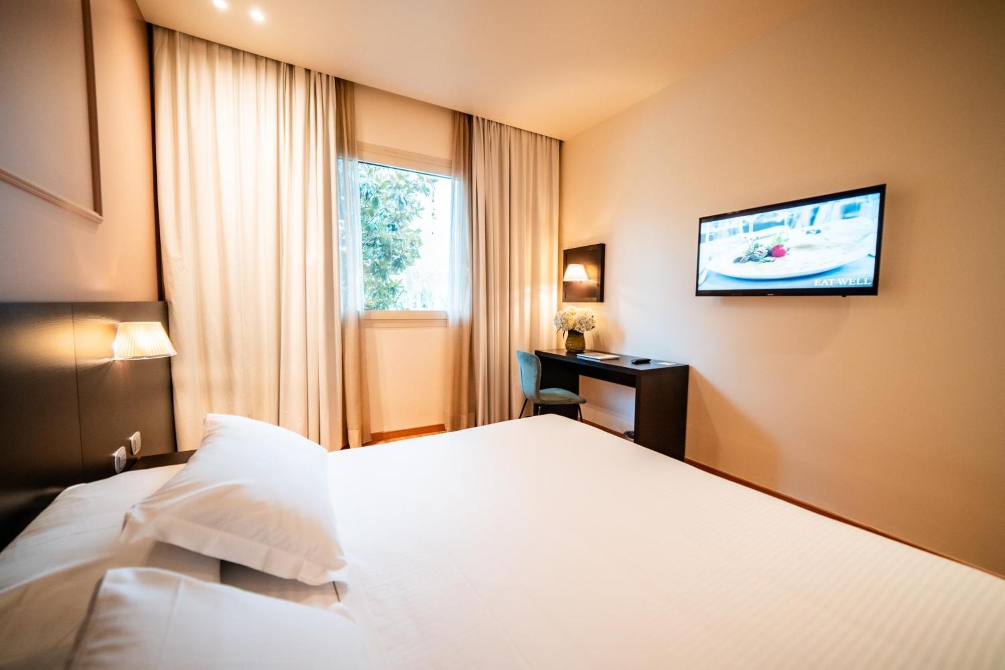 Hotel Capolago Hotel 4*
