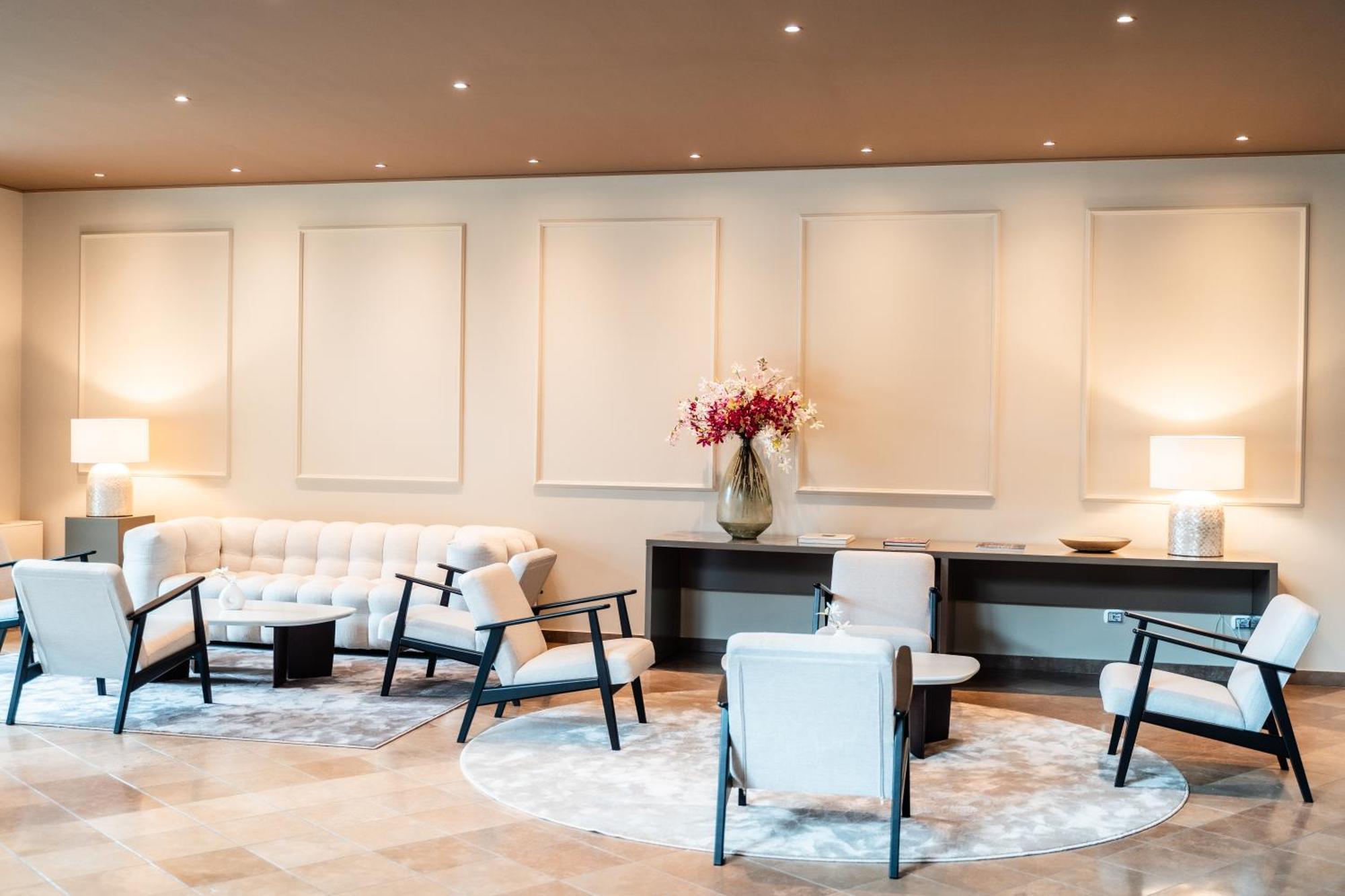 Hotel Capolago Hotel 4*